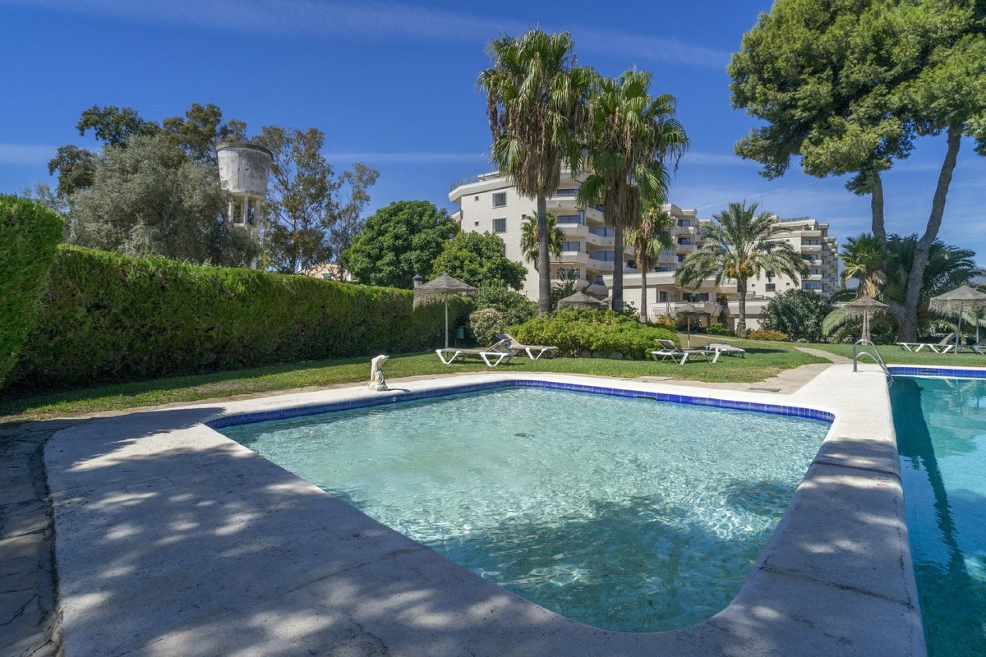 Wiederverkauf - apartment - Estepona - Atalaya