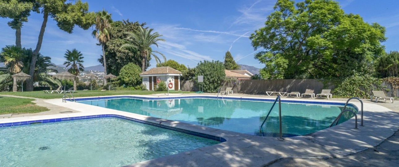 Wiederverkauf - apartment - Estepona - Atalaya