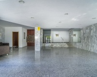 Wiederverkauf - apartment - Estepona - Atalaya