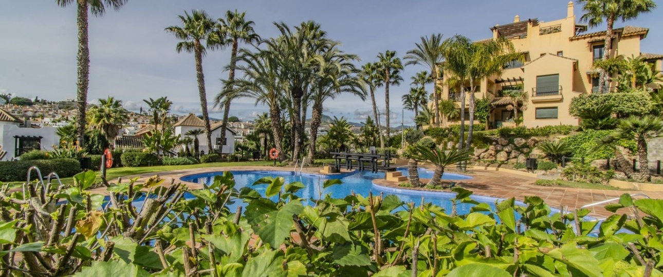 Wiederverkauf - apartment - Estepona - Atalaya