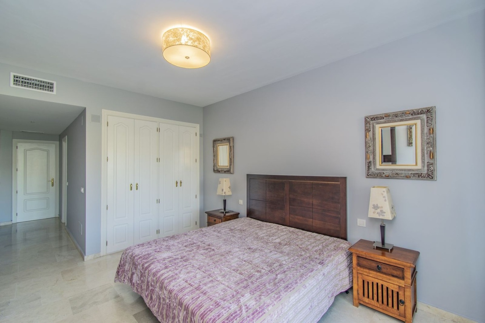 Wiederverkauf - apartment - Estepona - Atalaya