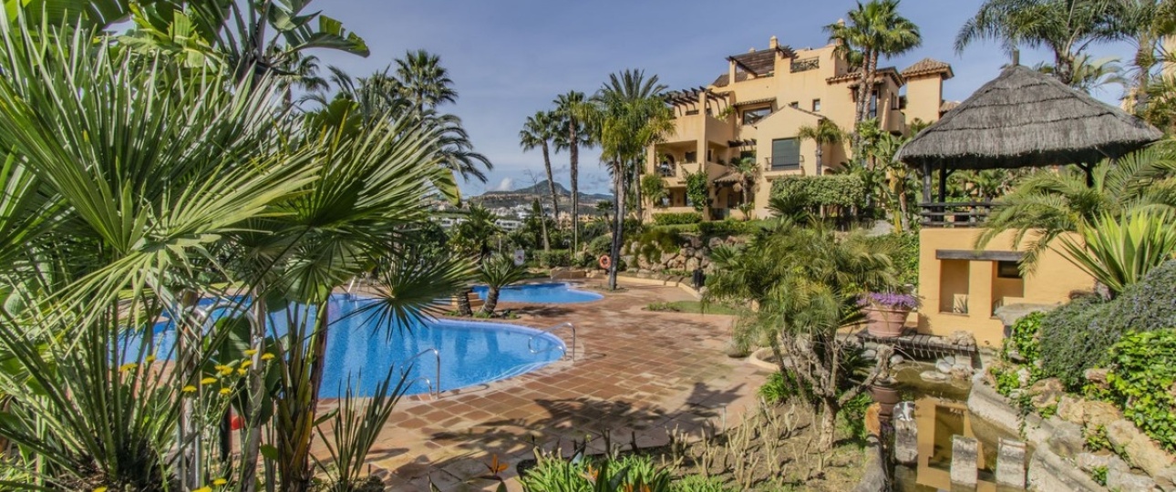 Wiederverkauf - apartment - Estepona - Atalaya