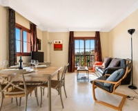 Wiederverkauf - apartment - Estepona - Atalaya