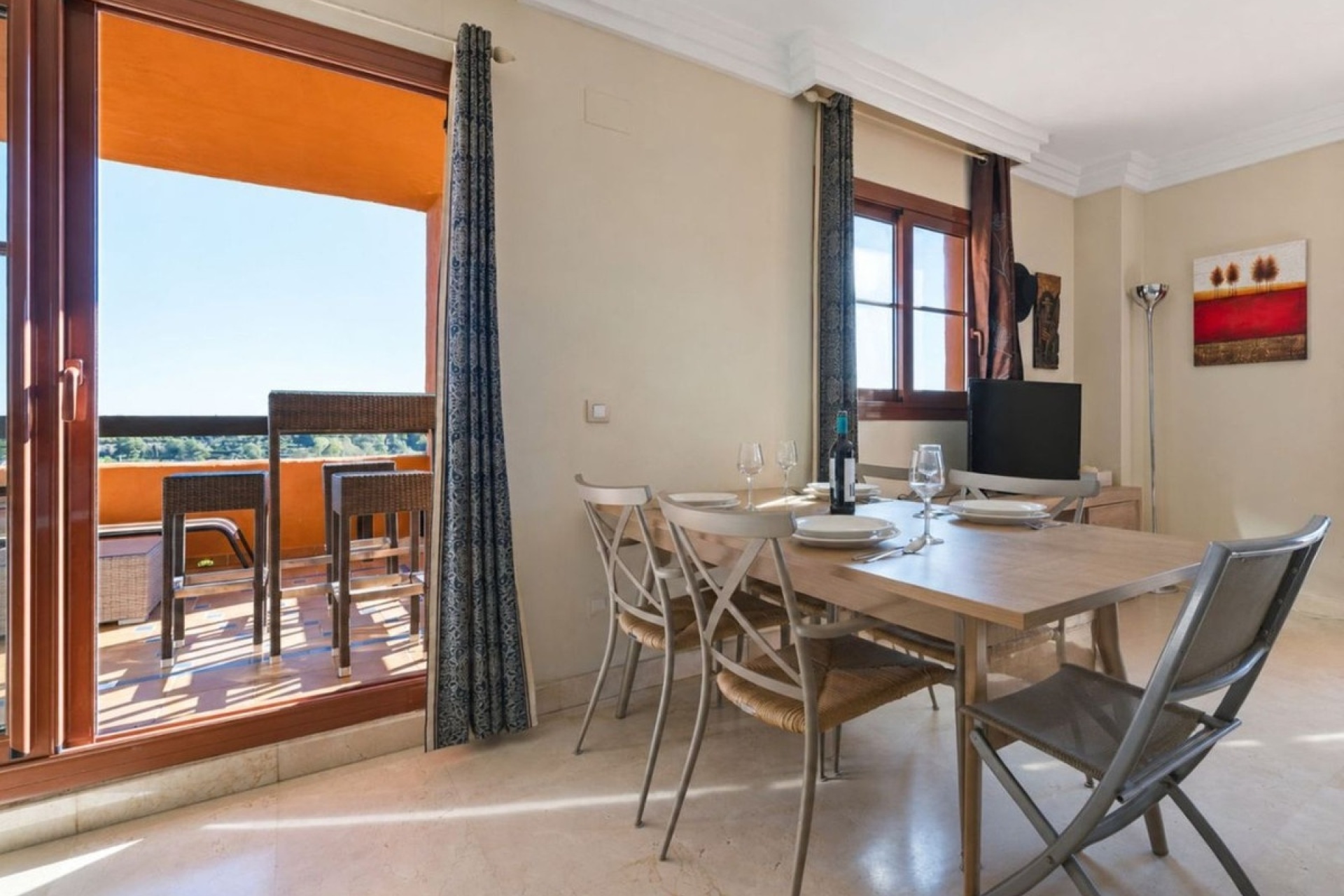 Wiederverkauf - apartment - Estepona - Atalaya