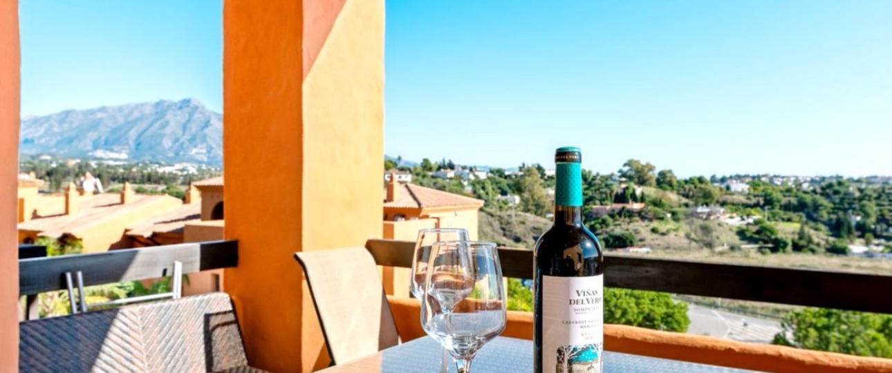 Wiederverkauf - apartment - Estepona - Atalaya