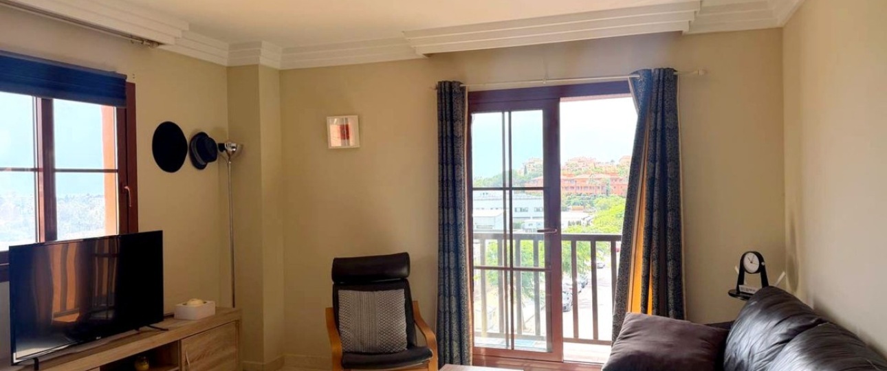 Wiederverkauf - apartment - Estepona - Atalaya