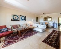 Wiederverkauf - apartment - Estepona - Atalaya