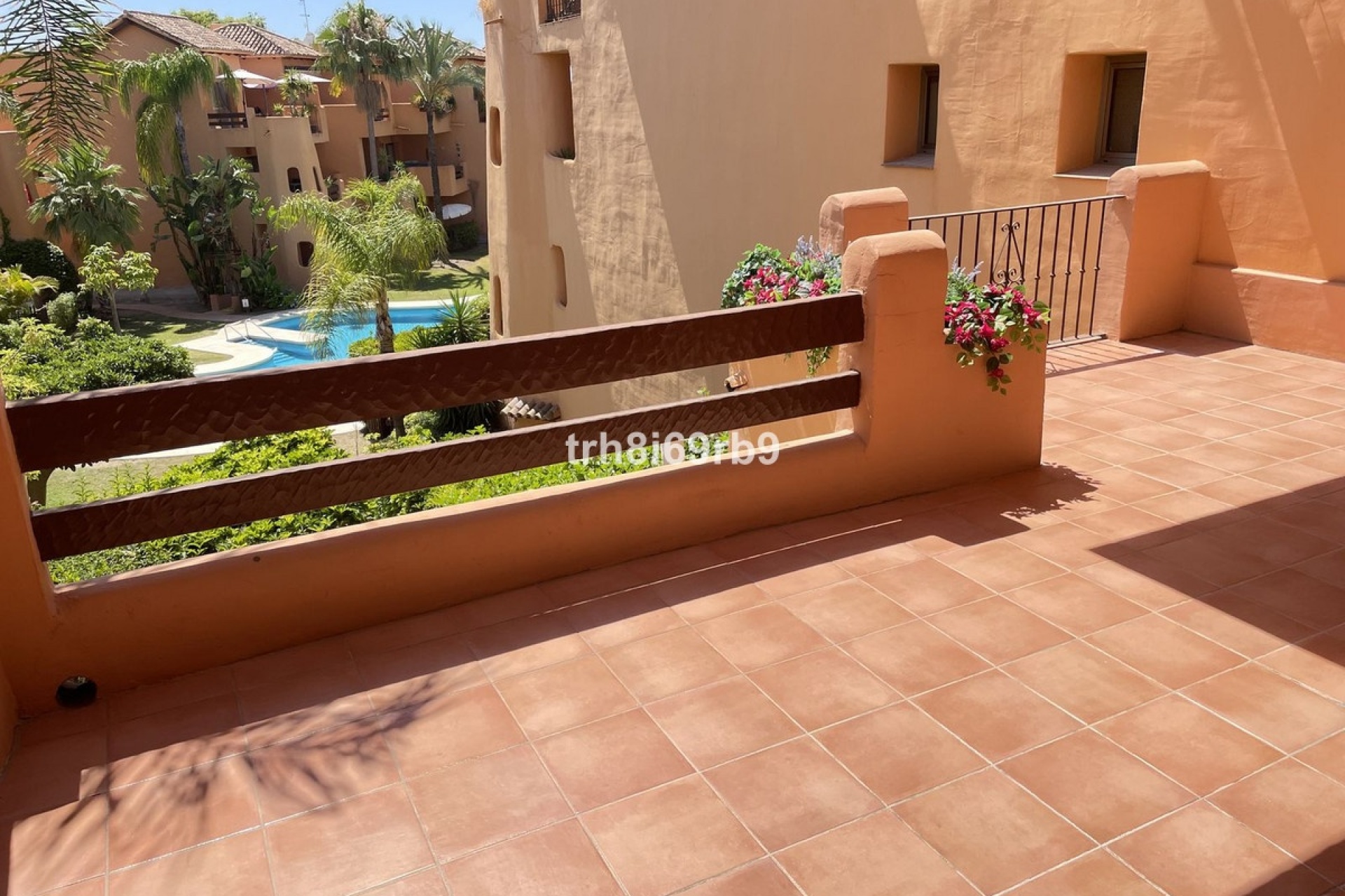 Wiederverkauf - apartment - Estepona - Bel Air