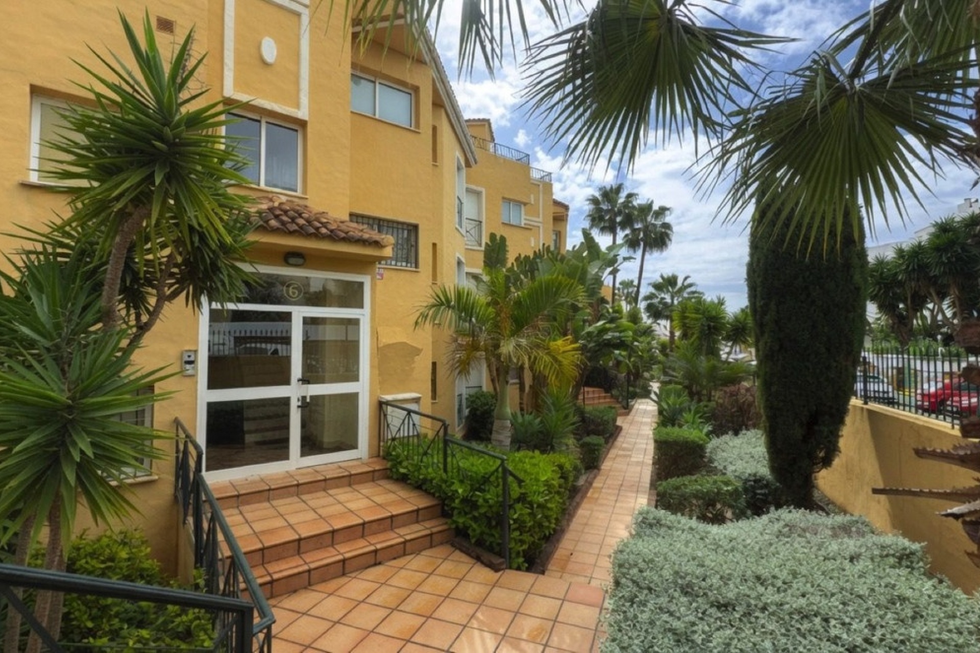 Wiederverkauf - apartment - Estepona - Bel Air