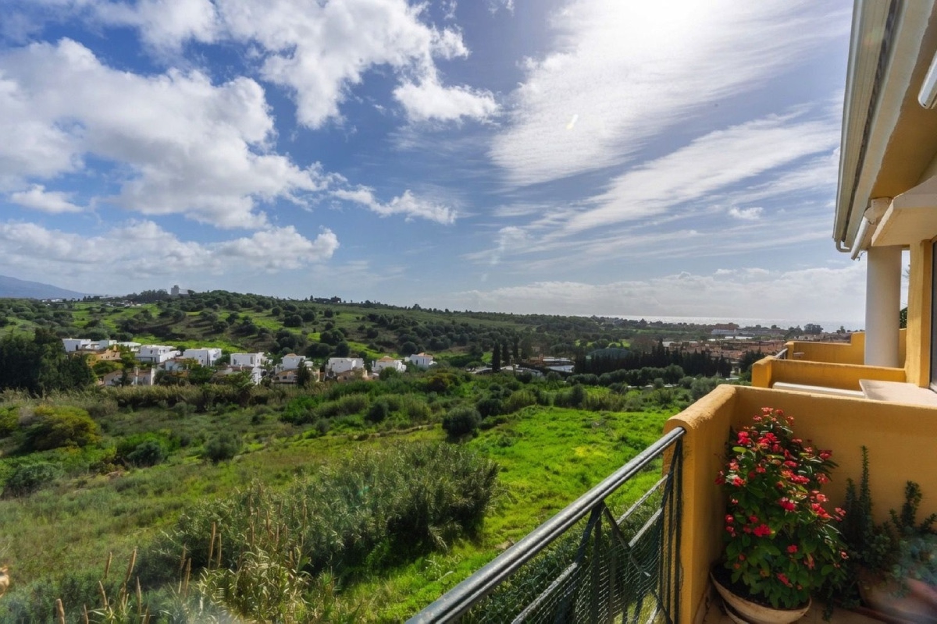 Wiederverkauf - apartment - Estepona - Bel Air