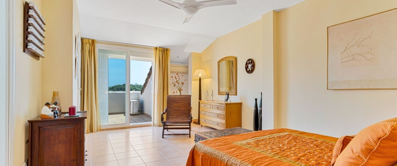 Wiederverkauf - apartment - Estepona - Bel Air