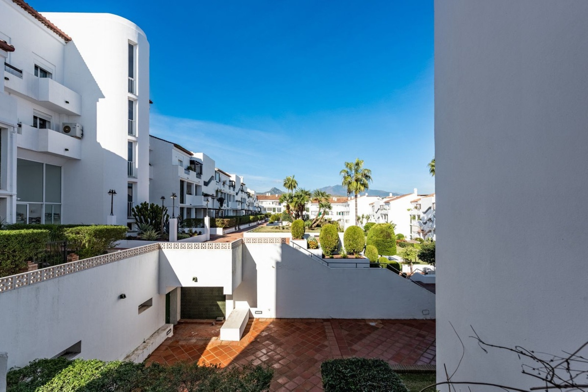 Wiederverkauf - apartment - Estepona - Bel Air