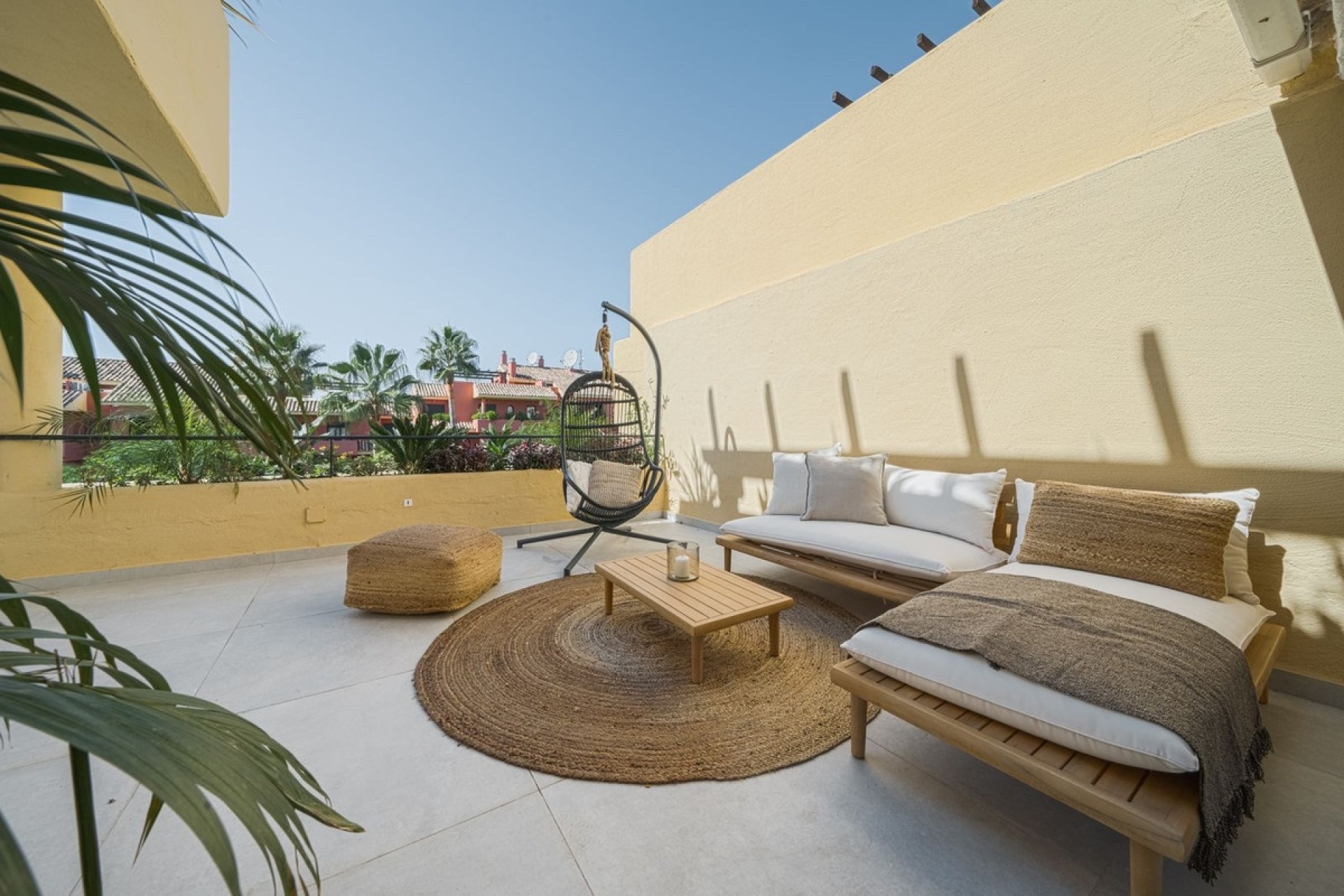 Wiederverkauf - apartment - Estepona - Bel Air