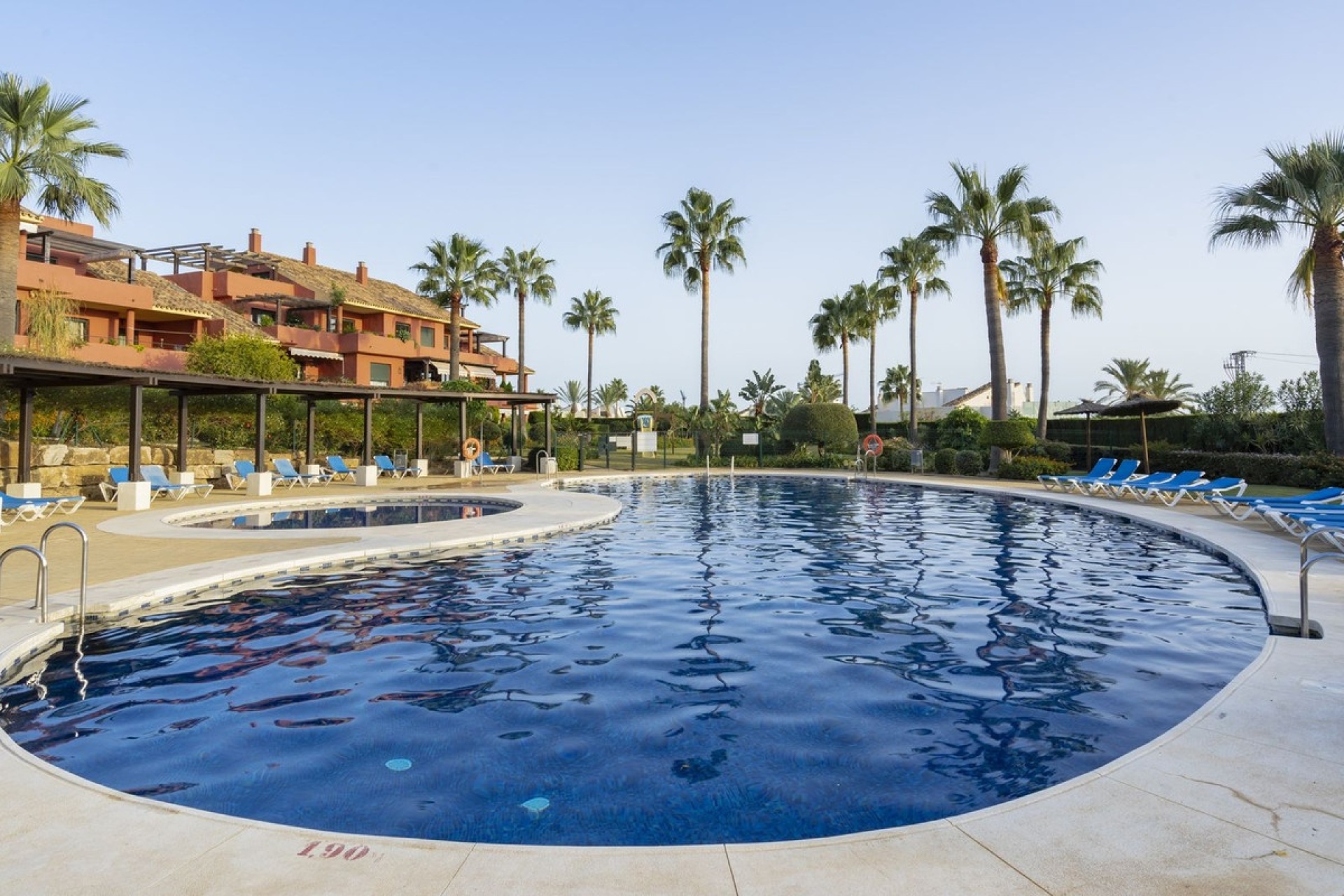 Wiederverkauf - apartment - Estepona - Bel Air