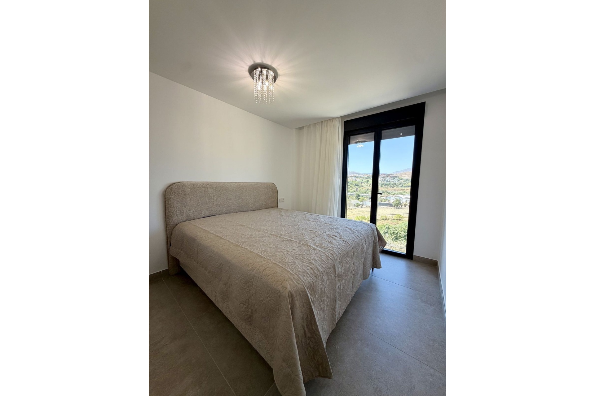 Wiederverkauf - apartment - Estepona - Bel Air