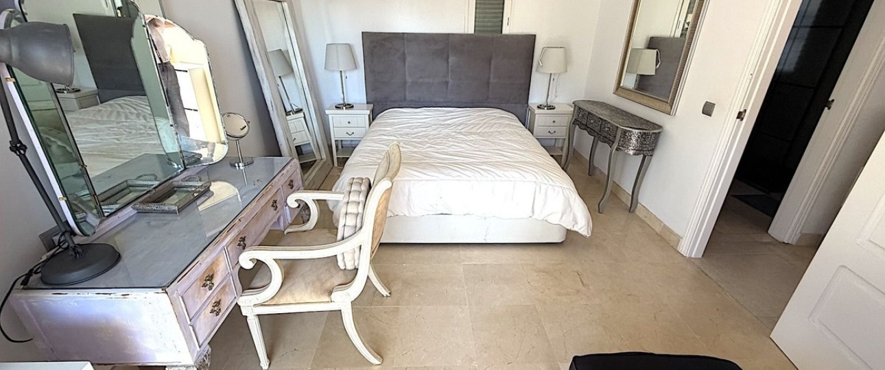 Wiederverkauf - apartment - Estepona - Bel Air