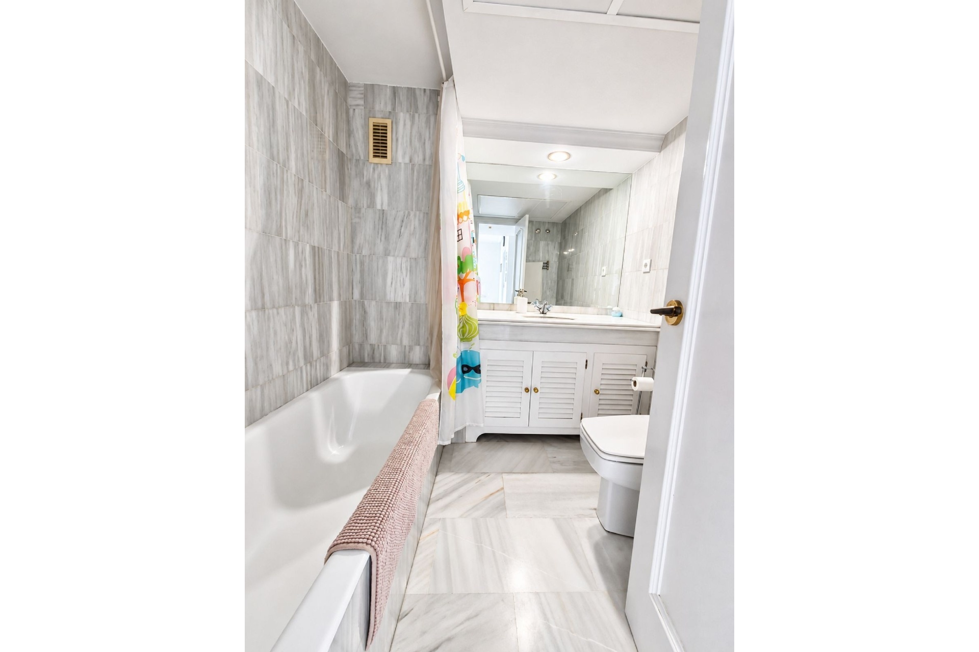 Wiederverkauf - apartment - Estepona - Bel Air