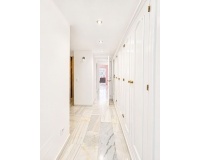 Wiederverkauf - apartment - Estepona - Bel Air