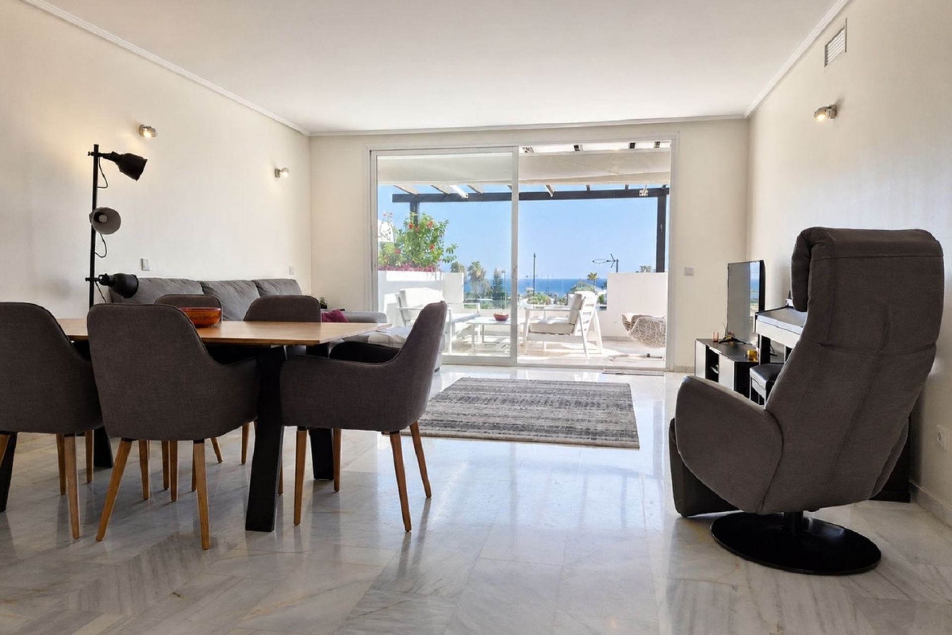 Wiederverkauf - apartment - Estepona - Bel Air