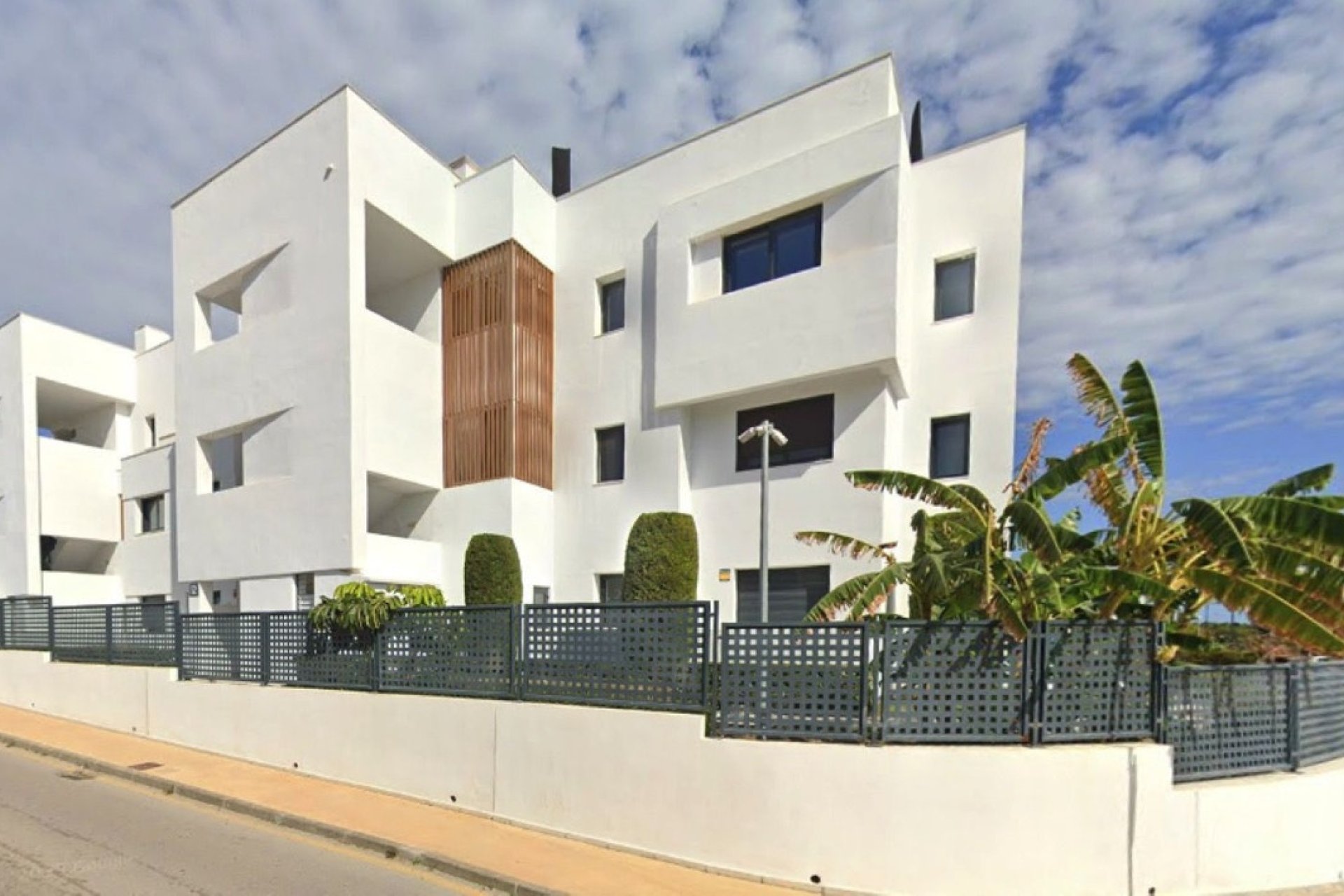 Wiederverkauf - apartment - Estepona - Bel Air
