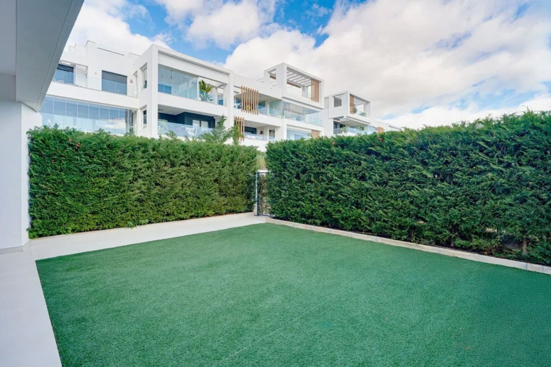 Wiederverkauf - apartment - Estepona - Bel Air