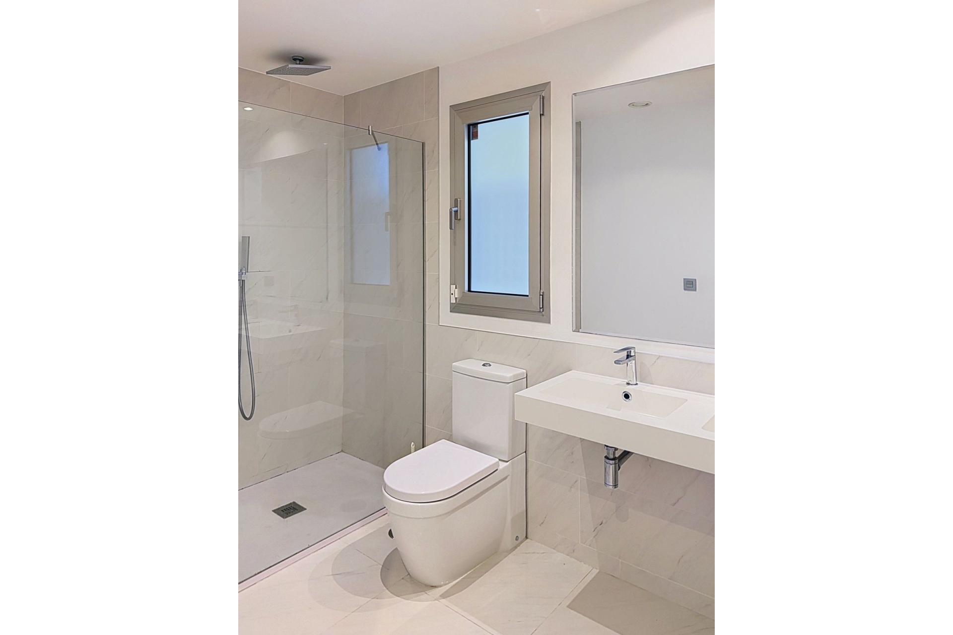 Wiederverkauf - apartment - Estepona - Bel Air