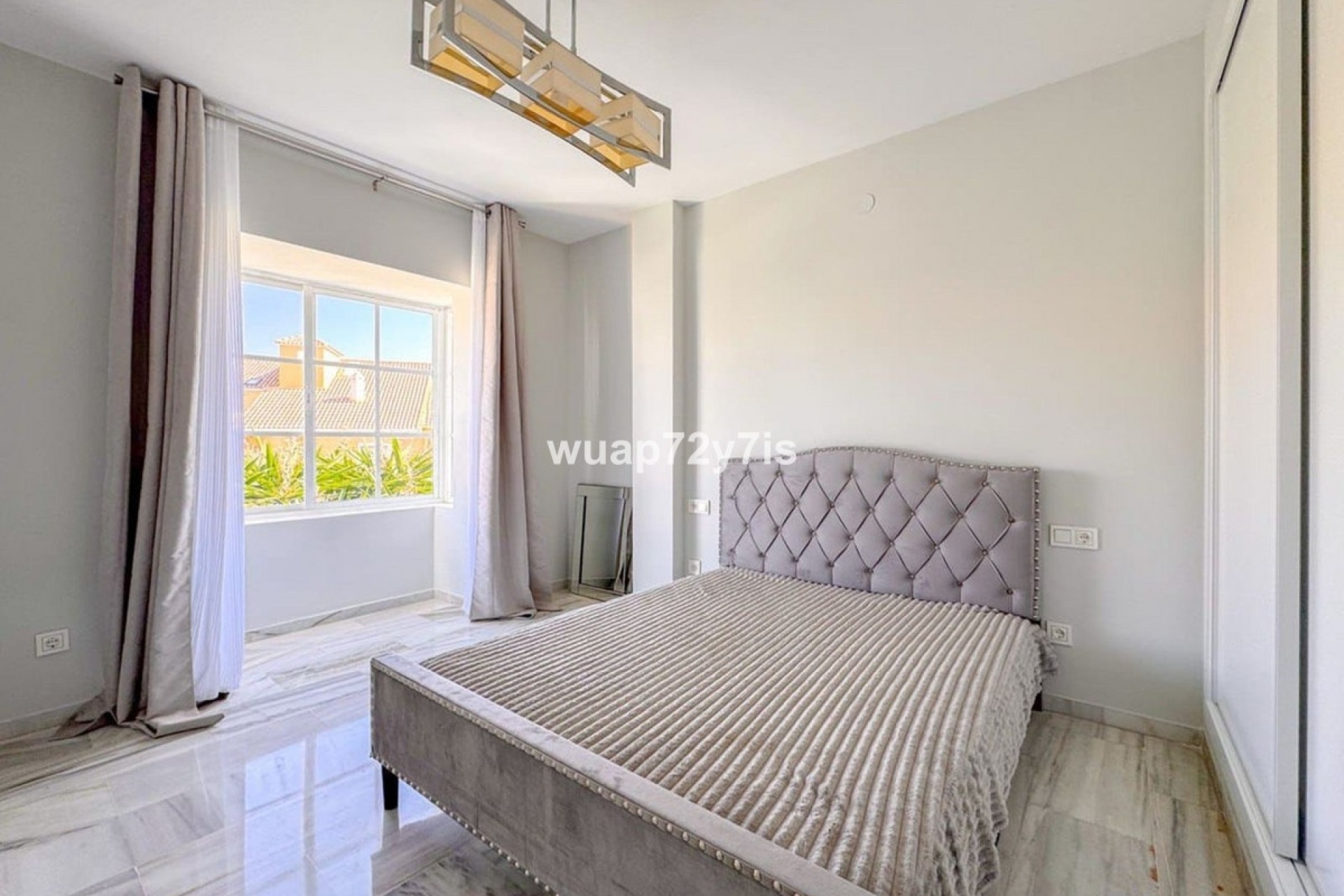 Wiederverkauf - apartment - Estepona - Bel Air