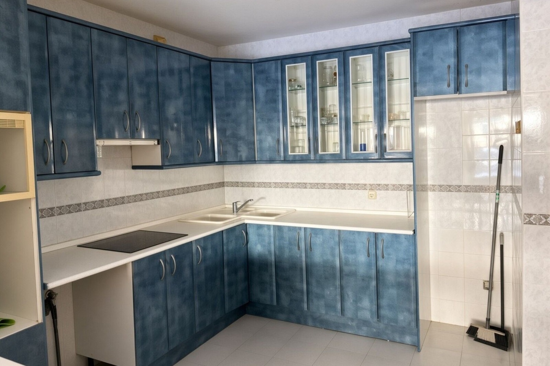 Wiederverkauf - apartment - Estepona - Bel Air