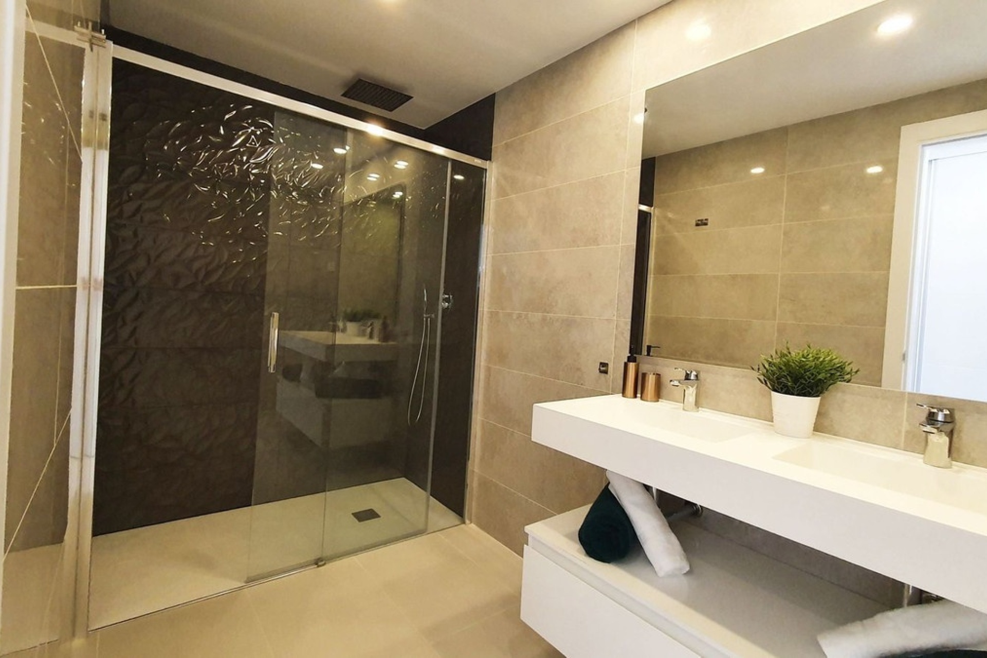 Wiederverkauf - apartment - Estepona - Bel Air