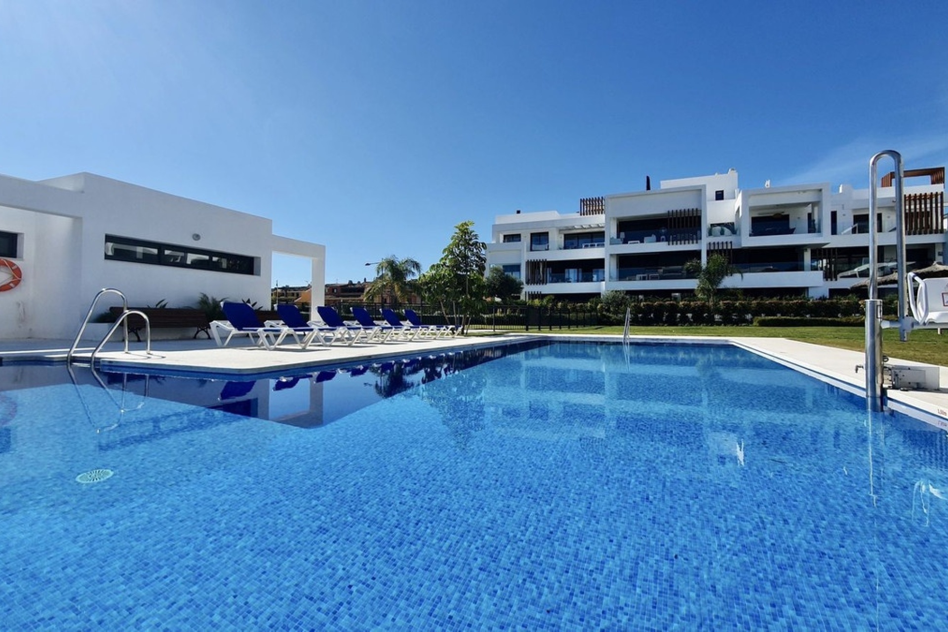 Wiederverkauf - apartment - Estepona - Bel Air