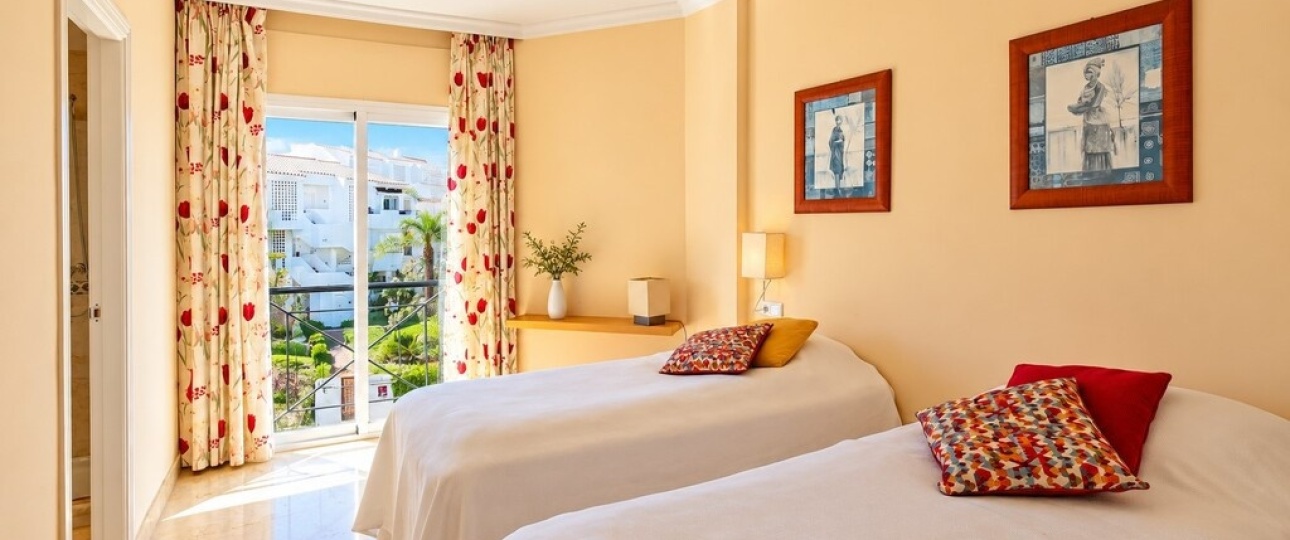 Wiederverkauf - apartment - Estepona - Bel Air