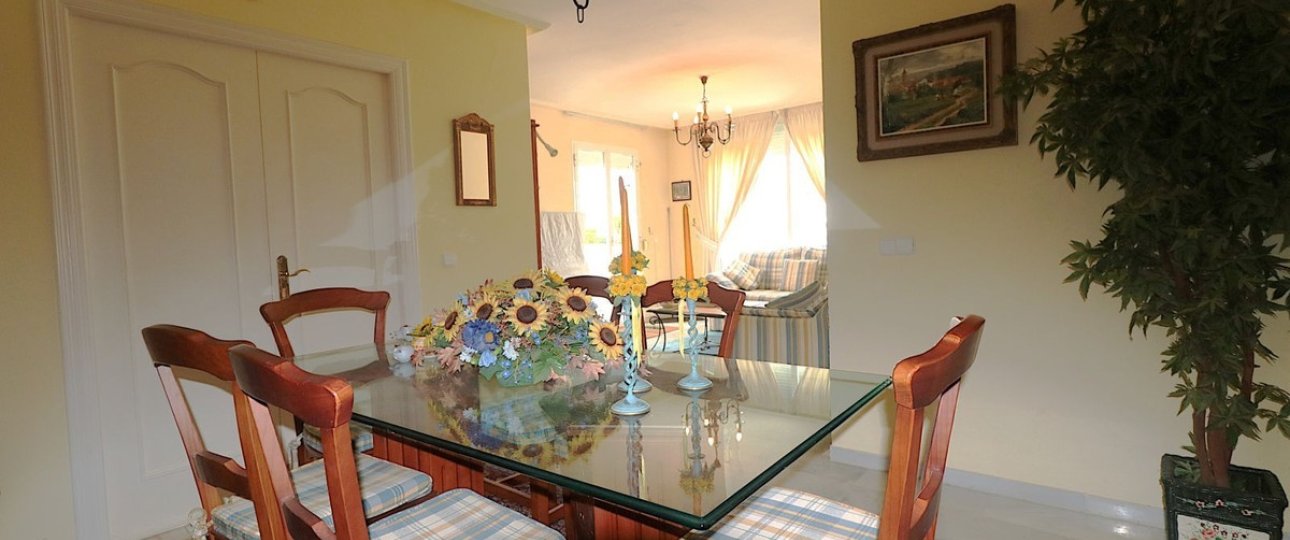 Wiederverkauf - apartment - Estepona - Bel Air