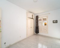 Wiederverkauf - apartment - Estepona - Benamara