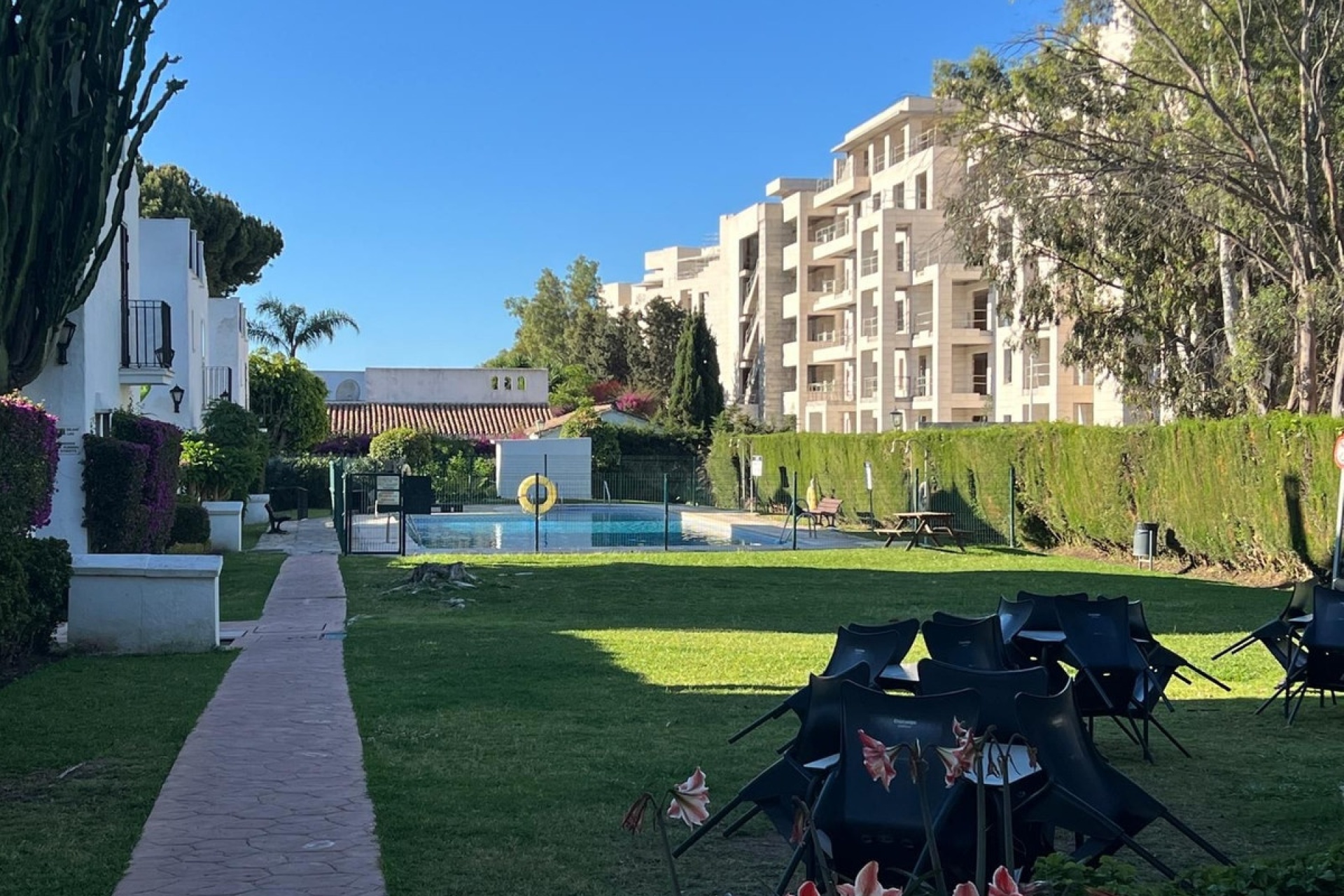 Wiederverkauf - apartment - Estepona - Benamara