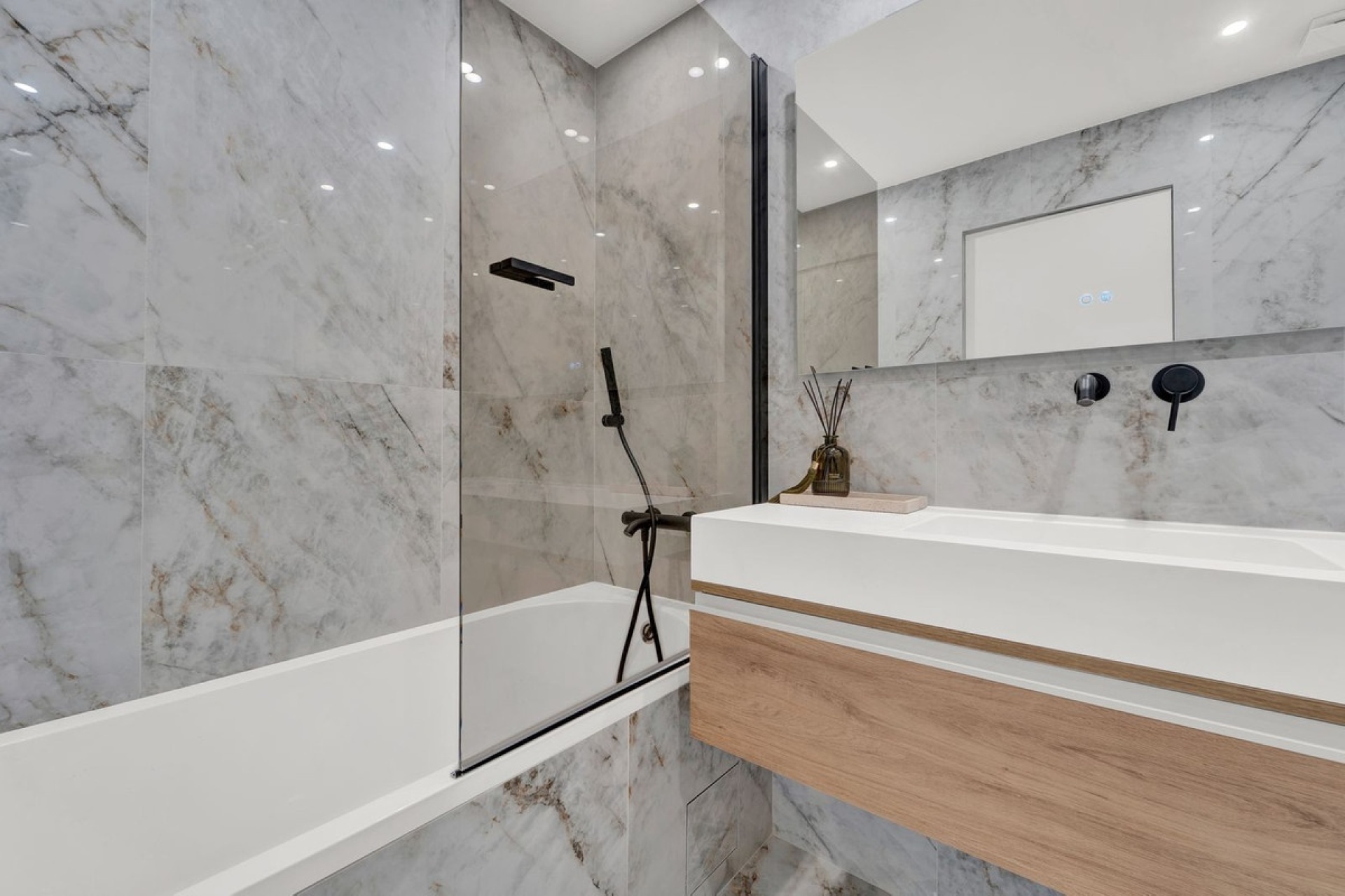 Wiederverkauf - apartment - Estepona - Cancelada