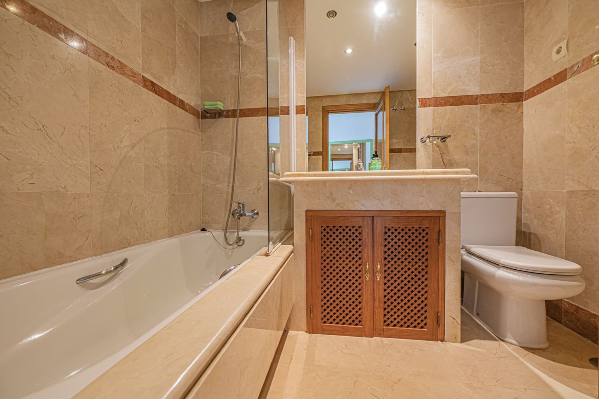 Wiederverkauf - apartment - Estepona - Costalita