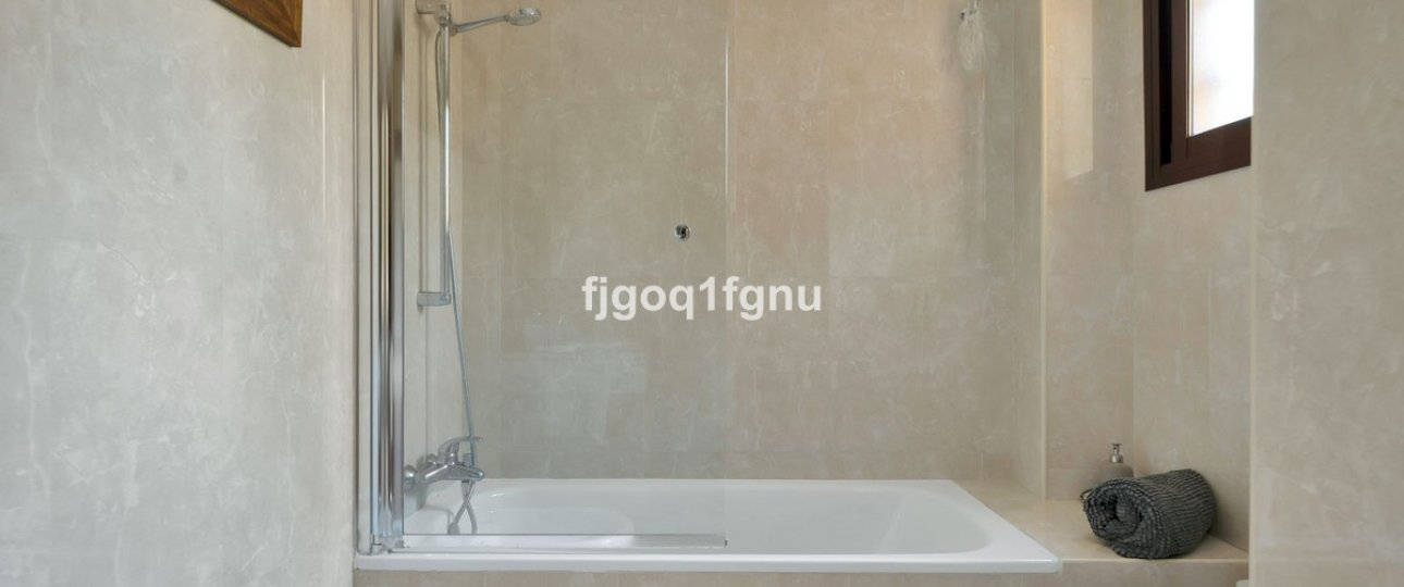 Wiederverkauf - apartment - Estepona - Costalita