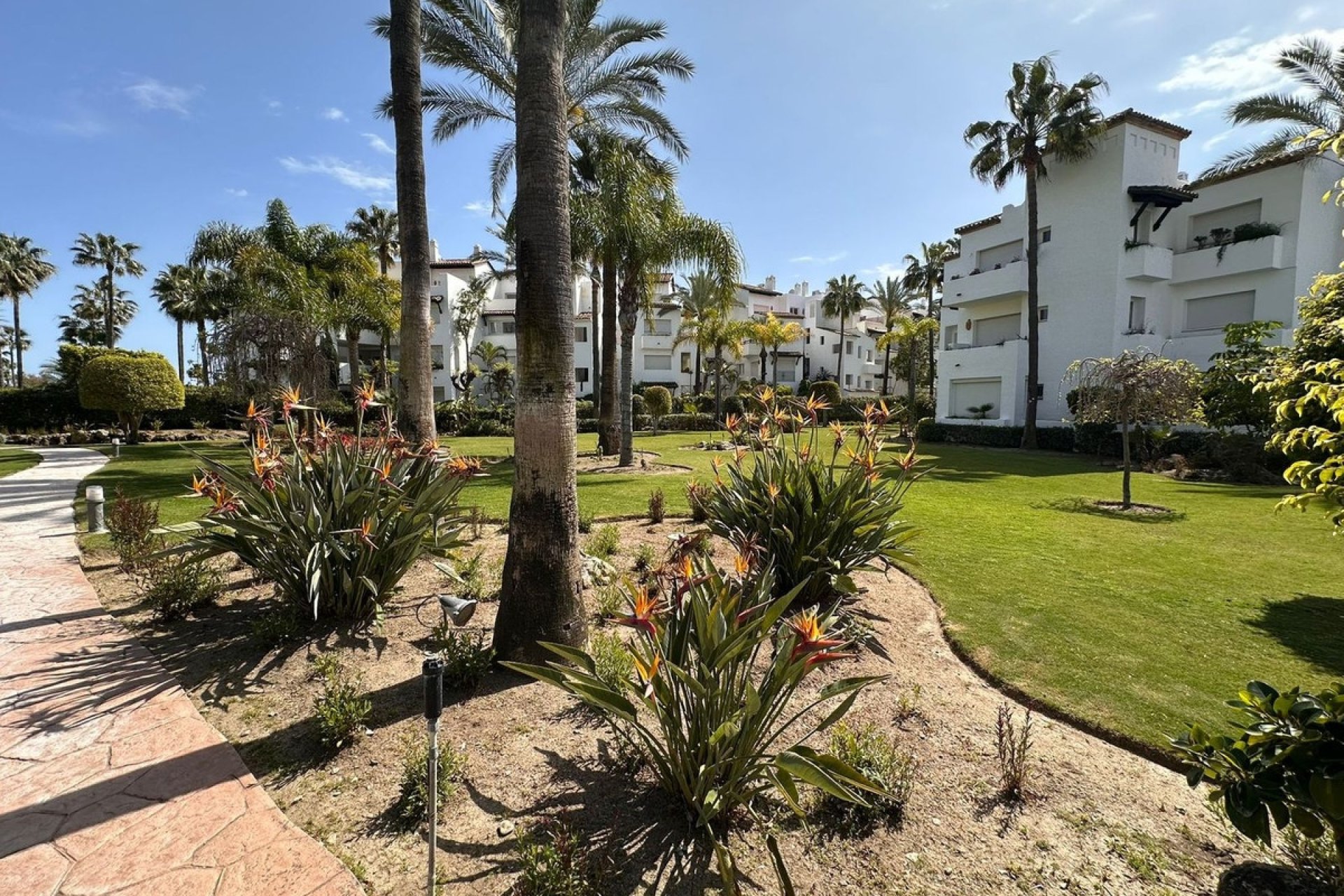 Wiederverkauf - apartment - Estepona - Costalita