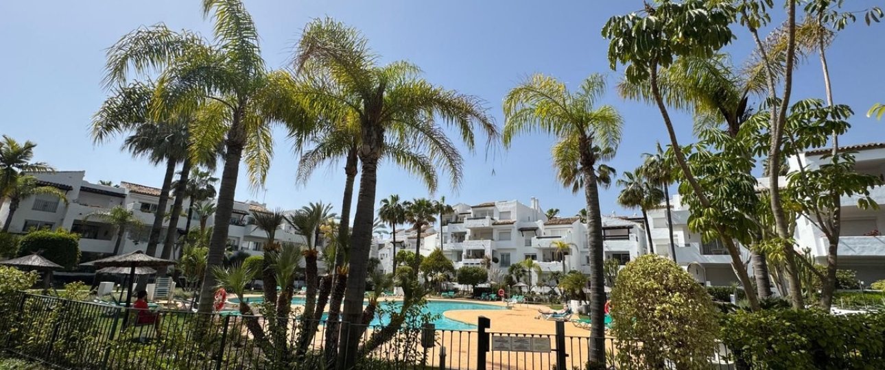 Wiederverkauf - apartment - Estepona - Costalita