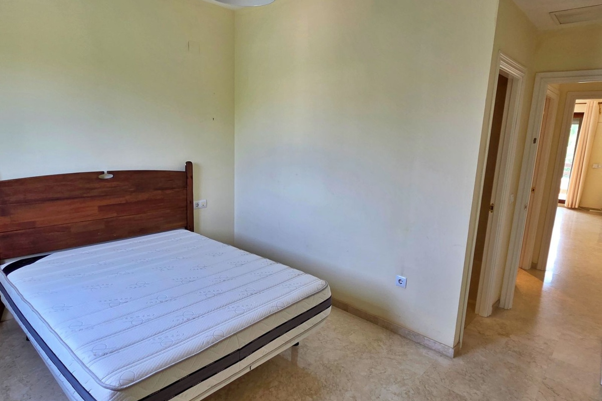 Wiederverkauf - apartment - Estepona - Costalita