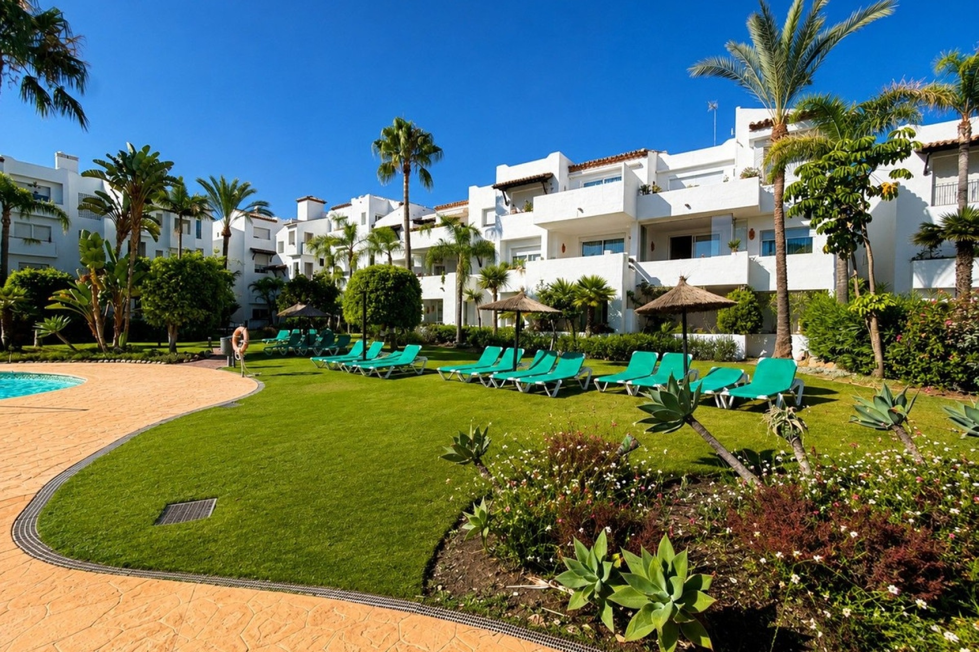 Wiederverkauf - apartment - Estepona - Costalita