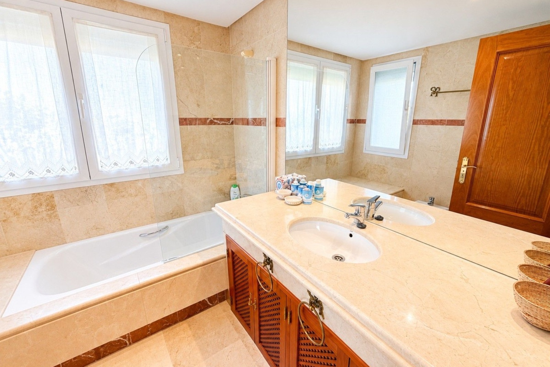 Wiederverkauf - apartment - Estepona - Costalita