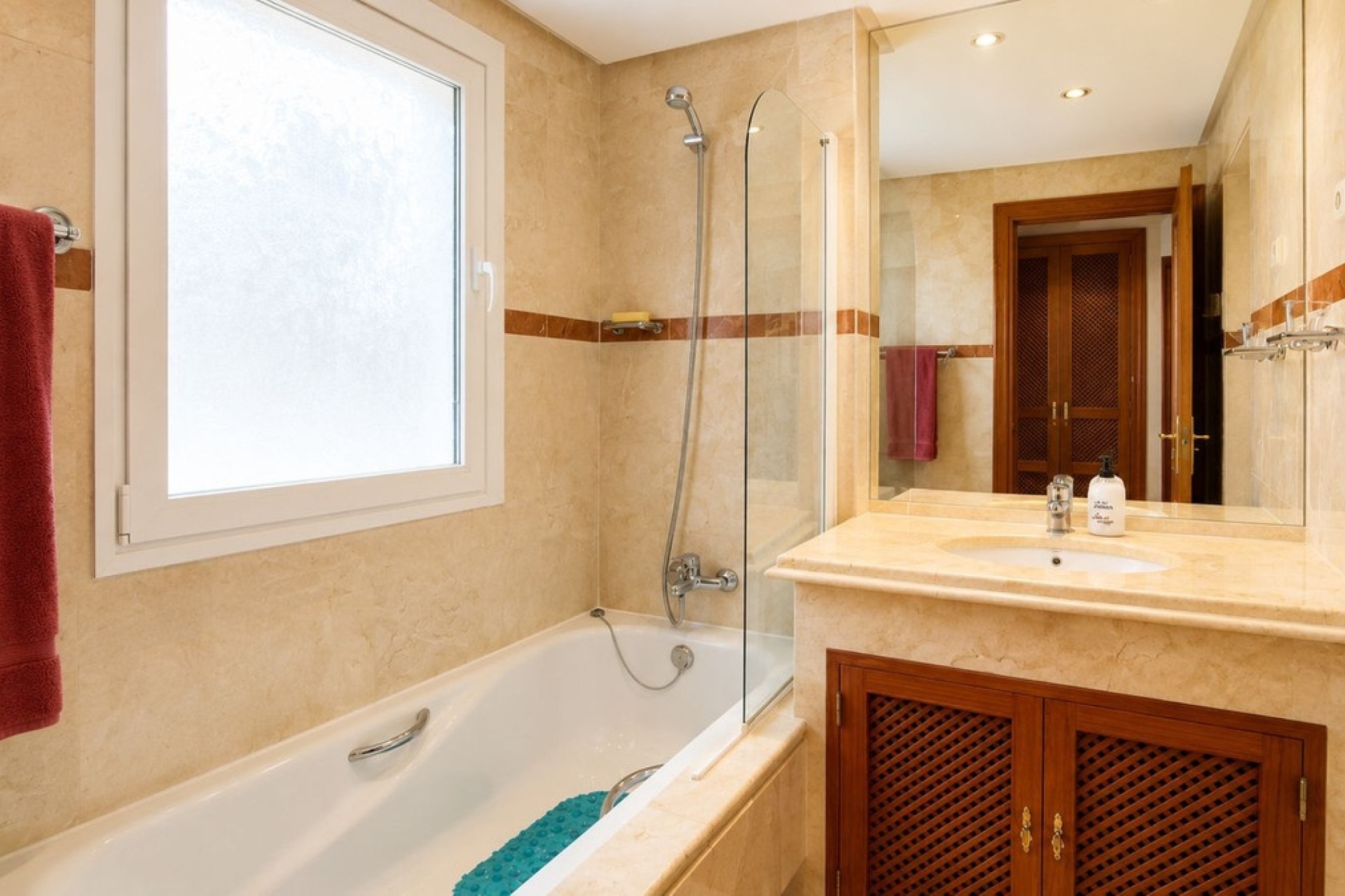 Wiederverkauf - apartment - Estepona - Costalita