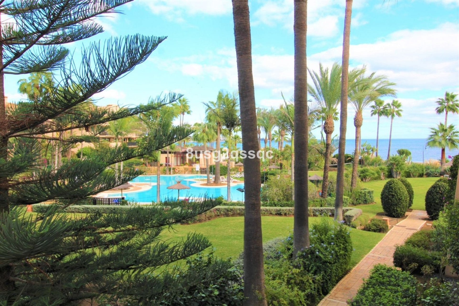 Wiederverkauf - apartment - Estepona - Costalita