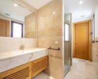 Wiederverkauf - apartment - Estepona - Costalita