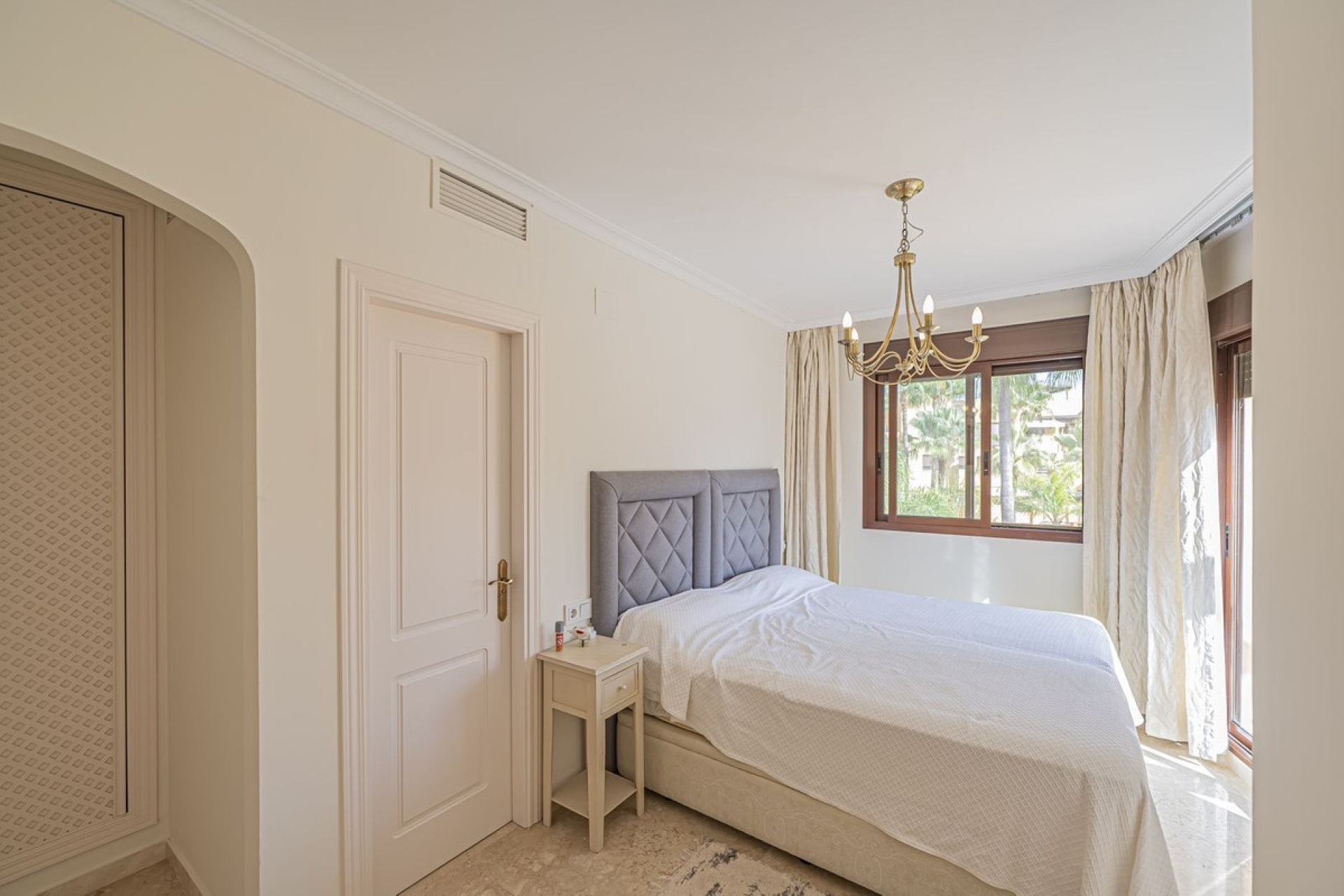 Wiederverkauf - apartment - Estepona - Costalita