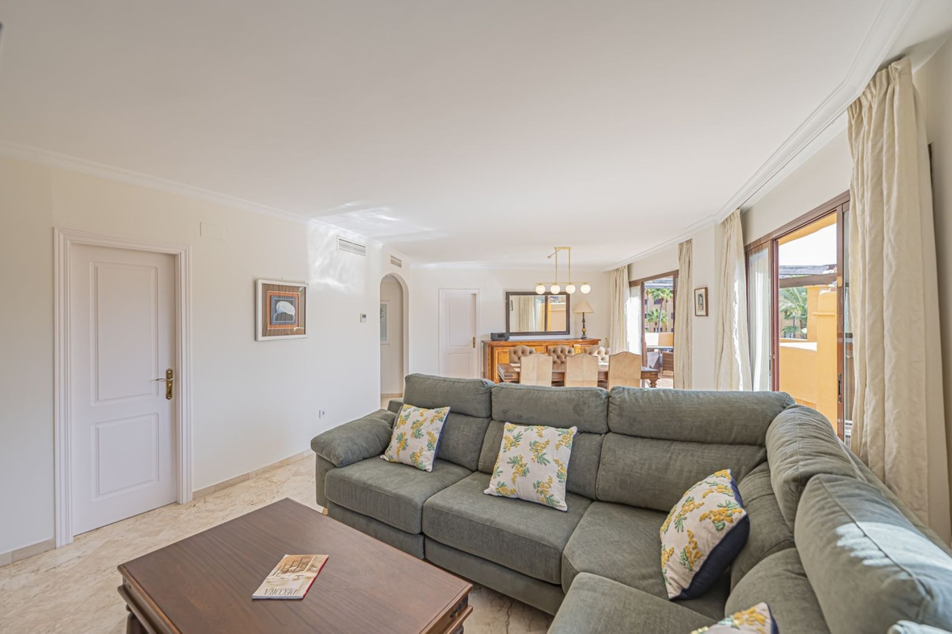 Wiederverkauf - apartment - Estepona - Costalita