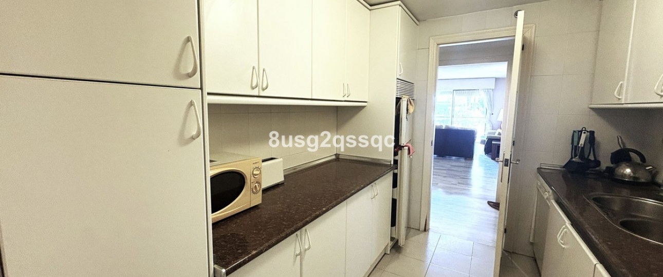 Wiederverkauf - apartment - Estepona - Costalita