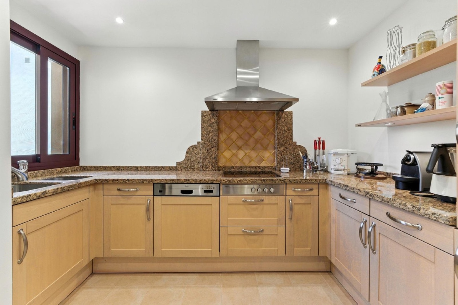 Wiederverkauf - apartment - Estepona - Costalita