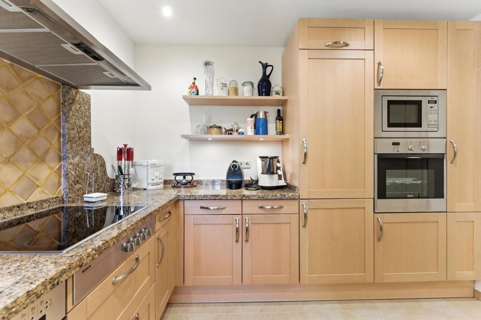 Wiederverkauf - apartment - Estepona - Costalita